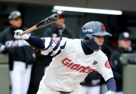 [Chụp ảnh] Lee Ho Joon 'Kiếm sĩ gõ'