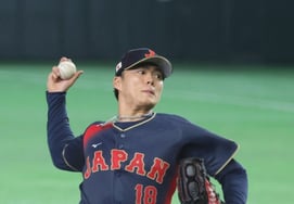日本8強選抜、予想通り山本「イニング制限なし」→2番目の投手は未公開、登板可能な投手は全員待機中