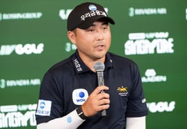 "加拿大侨胞"李泰勋闯祸，LIV高尔夫新加坡公开赛1R并列领先