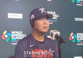 "以历代级球队的氛围充分可以挑战→孙周永的取消，现在还用30人的力量！" 柳智贤自信