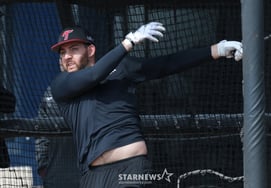 [相片儿] 奥斯汀"越过马山"'