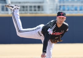 [フォト] トルハースト『ダンディなフィニッシュ』