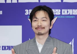 李东辉"逼真演技，最佳喜剧" [★照片]