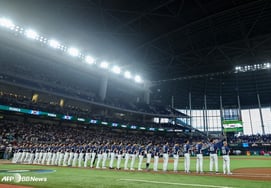 "确认悬殊的水平差距"，韩国棒球挑战到此为止！ →"超豪华军团"0比107完败多米尼加队→无缘四强 [迈阿密现场评论]