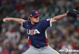 '10-0コールドゲーム' 韓国を破ったドミニカ、アメリカのドリームチームと対戦！ アメリカ、カナダを破り4強進出··· ロガン・ウェブ 4⅔イニング無失点の好投 [2026 WBC]