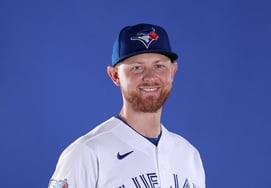 Ngày hôm sau Ponce cầu thủ ném bóng KBO sẽ lại xuất hiện à? Cựu người nước ngoài KIA đã đề cập đến khả năng tuyển chọn mặc dù 'ERA 8.64' không tiến triển.