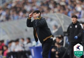 '3戦全勝' イ・ジョンヒョ監督はまだ飢えている "もっと圧倒できたのに···" [水原現場]