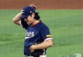 '衝撃コールド負け'→オ·スンファンの一言「負けたからこそ今回だけ」、チョン·ミンチョルも「信頼して任せられる投手の発掘が必要」 [WBC]