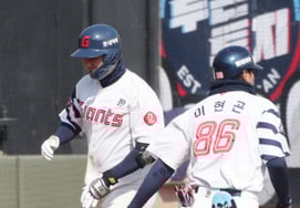 [相片儿] 孙浩英"挑战热身赛不败"