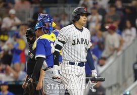 'Big shock' 日탈락, 'the first ever' eliminated from the quarterfinals! KO → 2 ⅓ scoreless innings with 3 home runs in Venezuela, Heyesus 'winning pitcher' [Miami Field Review]