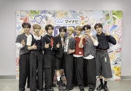 Alpha Drive One, японская 'Tokyo Girls Collection (TGC)' блестящее выступление.Топ-4 популярных артистов K-pop на Неделе моды в Париже