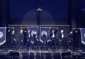 Concert cuối cùng của 9 thành viênJaewon rơi nước mắt trong màn trình diễn 'Not Alone' [hiện trường ngôi sao]