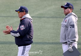 [Photo] "Applause to the players." Director Kim Won-hyung