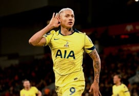 「フンミン兄さん、俺が劇場ゴールを決めたよ！」「ヒシャリソンの活躍でトッテナム、リバプール遠征で1-1の引き分け…」 12試合無勝「依然として降格の危険」