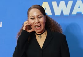 インスニ「在韓米軍出身の父が思い出される…」『壊れたヘルメットの間、黄色い花』家族の物語 [朝鮮の恋の達人]