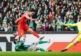 "As expected, the best Korea soccer teacher in South Korea." Lee Jae-sung banged on goals for 2 consecutive games! Mainz wins 2-0 over Bremen 'hope to escape the ranks'