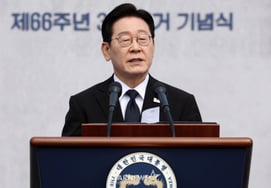 抓住加油大乱的李在明政府，解开物流血脉，支持率达到最高点