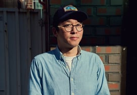 Just one year after winning "Black and White 2"..Choi Kang-rok is back with "Cool and Cool." I'm here to find a doll" [Star Issue]