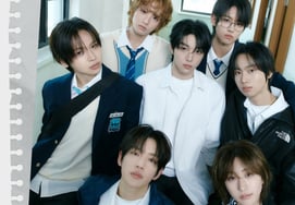 IDIT Holds First Fan Concert In April [Official]