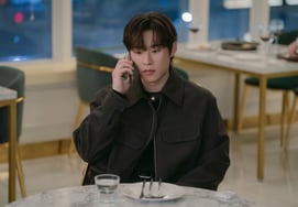 金成哲，有"现实前男友美"啊。"月刊男友"作弊器好评如潮