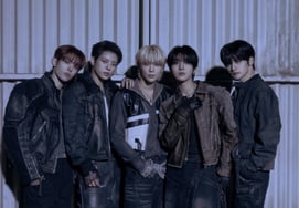 NOWZ，出道第一次举办粉丝演唱会'Run with me, NOW'...今天预售