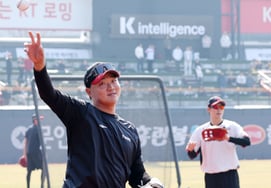 [Chụp ảnh] 'Big Boy Jamsil đang chơi Catchball' Lee Jae Won