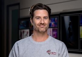 Режиссер 'Kedehun' Крис Аппельханс подтвердил появление в фильме 'Добро пожаловать в Корею'.— М.: Наука, 1970. [Формула]