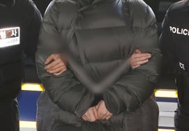 'Бывшая невеста Пак Ю Чон' Хван Хана снова в суде.«Подозрение на дозу метамфетамина двум знакомым» полностью отрицает [человек.]