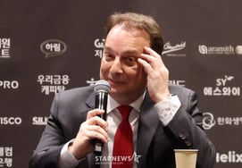 [Фото] Даниэль Санчес "Вы даже дали специальный приз"