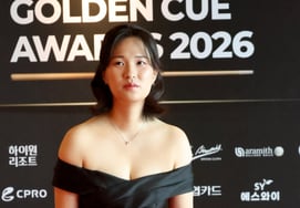 [Фото] Пак Чон Хён: «Только осторожно и осторожно»