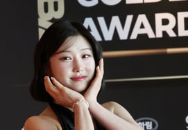 [フォト] チョ・イェウン『花びらが必要だ』