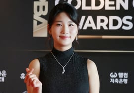 [Chụp ảnh] Yong Hyun Ji 'Tên tác chiến là Black Cat'