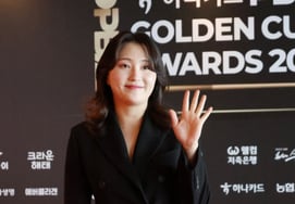 [相片儿] 姜智恩"节制的拍照时间"