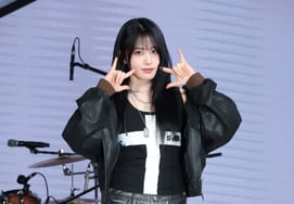 Heeyeon của Layton City 'Tangchi mập mạp tràn ngập Rock Spirit' [★Ảnh]