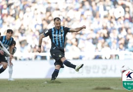 Объявлены стартовые составы Инчхона-Тэджона на "Встреча между Мугосой и Чон Гю". [Место проведения Инчхона]