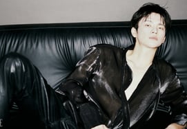 Seo In-guk, "Monthly Boyfriend" sexy version. Behind the scenes "Red hair, not in the script"