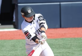 [Фото] Ли Кан Мин "Контакт с призраком"