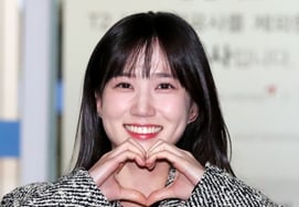 パク・ウンビン、スターランキング女優2位..隙のない人気