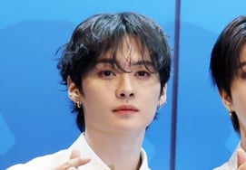 Lee Know (Stray Kids) 'Gentle Heart' [★Ảnh]