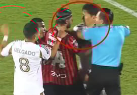 Son Heung-min's ankle 'Argh' → Unusual outrage expressed his position as a 'murder tackle' "a moment that was difficult to accept..."