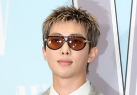 "因为努力了..."防弹少年团RM亲自开口承认脚踝受伤 [Star Issue]