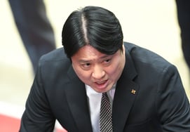 'Crisis of failure to go to PO' cliff edge → 2nd extension blood fight... "Honest Confession" directed by Moon Kyung-eun, "I'm glad I won." [the site of a water source]