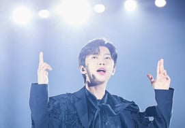 "Man of Records" Lim Young-woong's music video for "ULSSIGU" surpassed 10 million views for the 103rd time