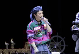 Im lặng vì chưa thanh toán chi phí sản xuất? Xiumin (EXO) gửi nụ cười rạng rỡ tại fan meeting [Star Issue]