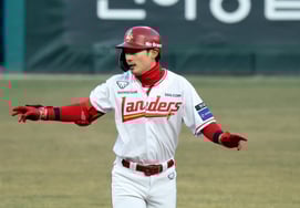 [Фото] Чхве Джи Хун 'Внезапный удар с 1 RBI в конце 5-го иннинга'