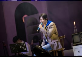 ASTRO Юн Санха успешно выступила в маленьком театре "Не болей и будь счастлива" [Всплывающие подсказки]