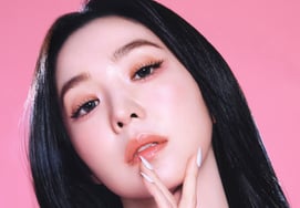 Red Velvet IRENE 主打歌 'Biggest Fan' 表演 '优雅美'