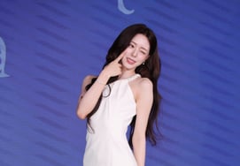 请期待有娜的个人舞台' [★照片]