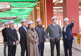 Xây dựng sân nhà SSG Cheongdom, do chủ tịch Jeong Yong Jin trực tiếp chuẩn bị. "Lần đầu tiên trên thế giới Multi Stadium... Hãy tự hào và có trách nhiệm".