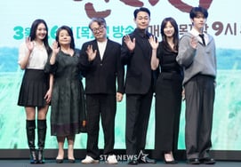 "I can feel the warmth of 'Summer Rain'"..Park Sung-woong → Lee Soo-kyung makes KBS comeback with healing drama [synthesis]